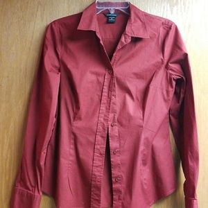 Mode International burgundy fitted blouse